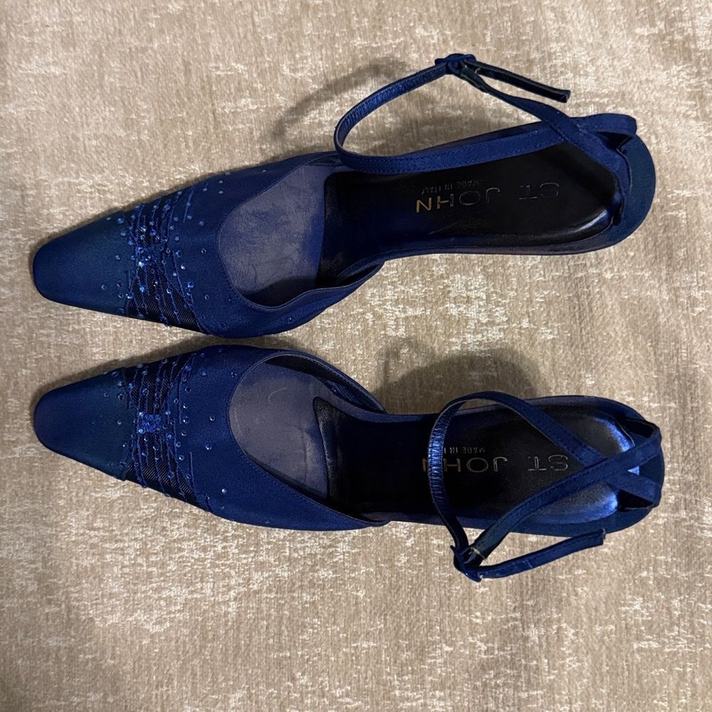 St. John Blue Italian Embellished Fabric Mesh Pointy Toe Slingbacks - Picture 6 of 14
